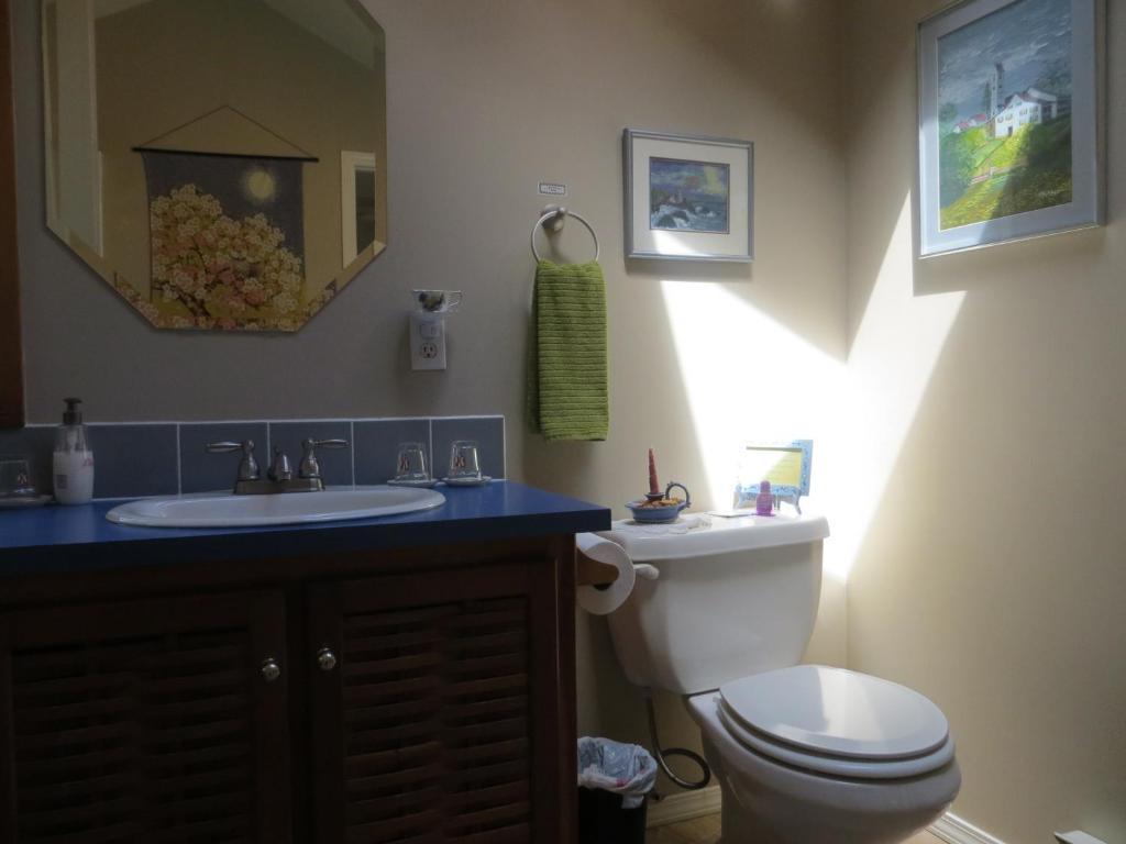 Tea Cozy Bed & Breakfast Qualicum Beach Oda fotoğraf