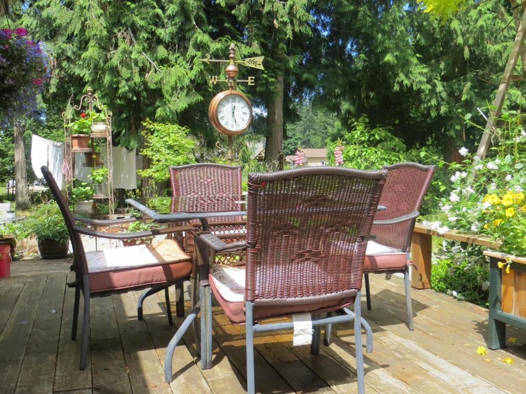 Tea Cozy Bed & Breakfast Qualicum Beach Dış mekan fotoğraf