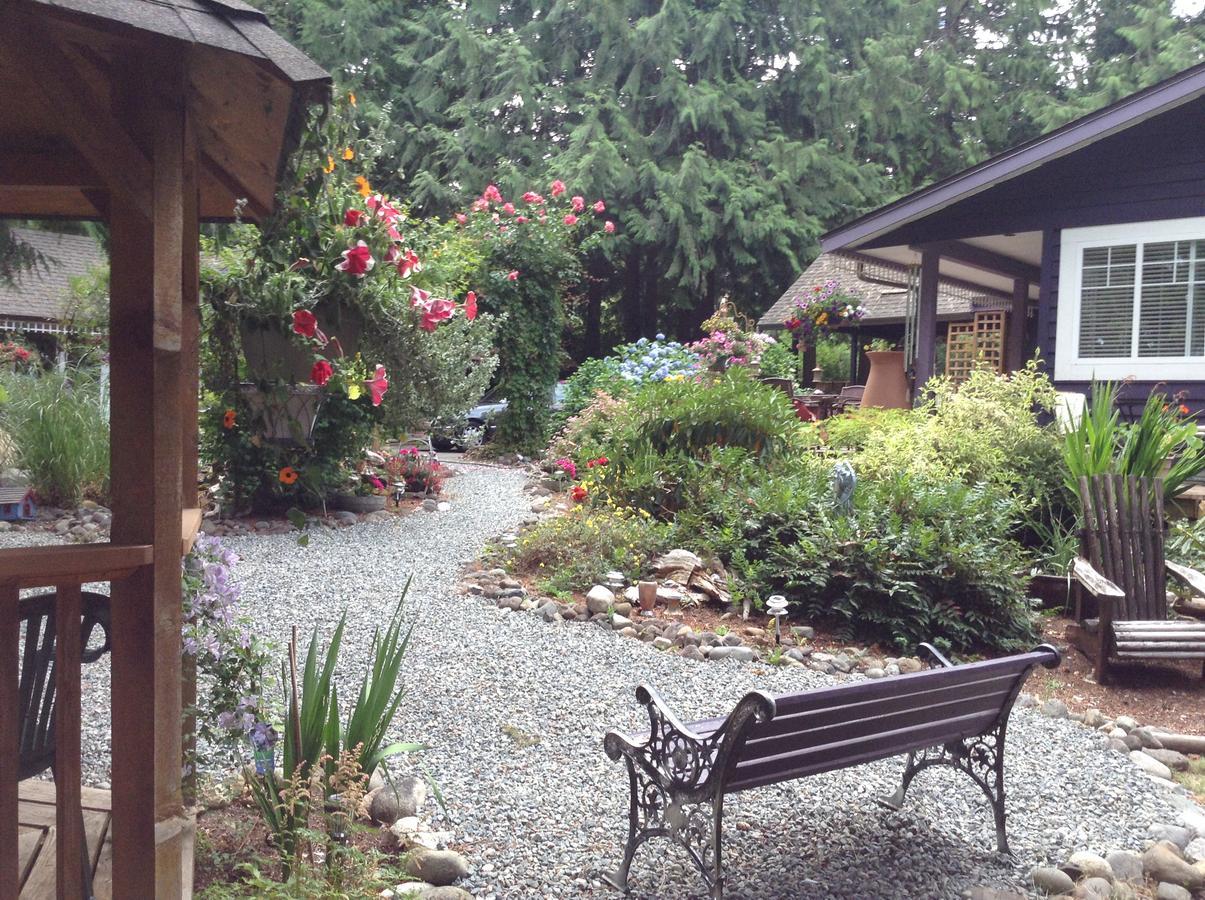 Tea Cozy Bed & Breakfast Qualicum Beach Dış mekan fotoğraf