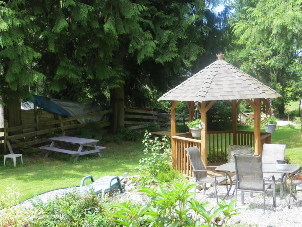 Tea Cozy Bed & Breakfast Qualicum Beach Dış mekan fotoğraf